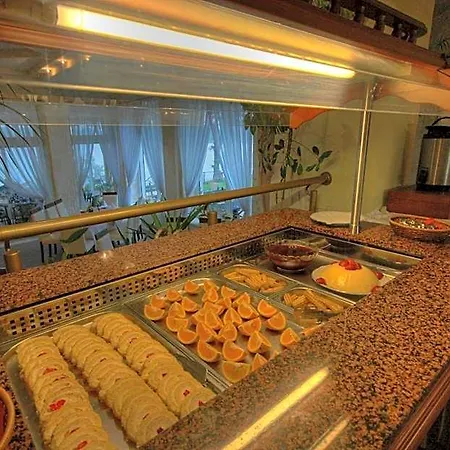 Panoramic-oscar Hotel